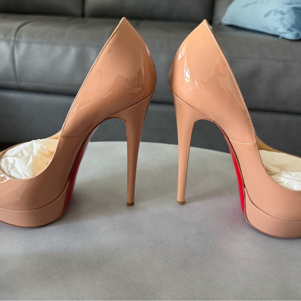Christian Louboutin Tan Red Heels with Stiletto Design